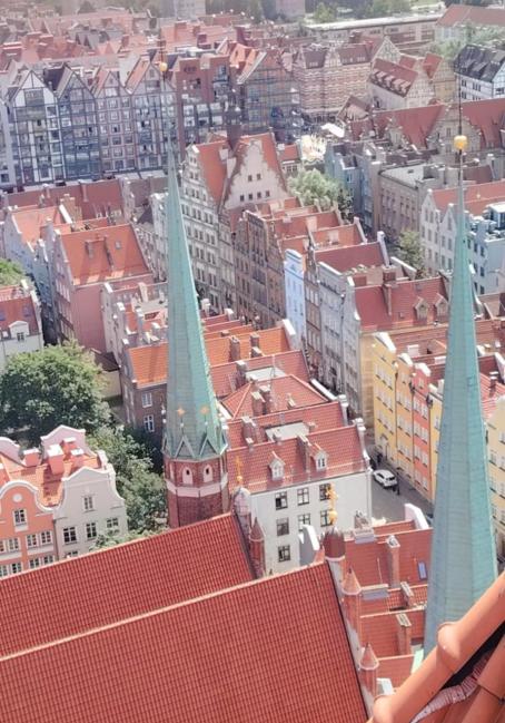 Gdansk, kilátás a Mariacka bazilika tornyából az Óvárosra